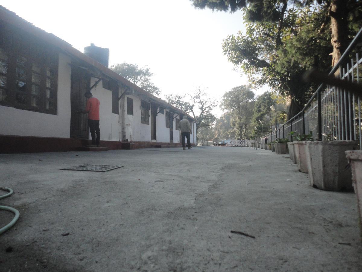 Hotel Walnut Grove Mussoorie Extérieur photo