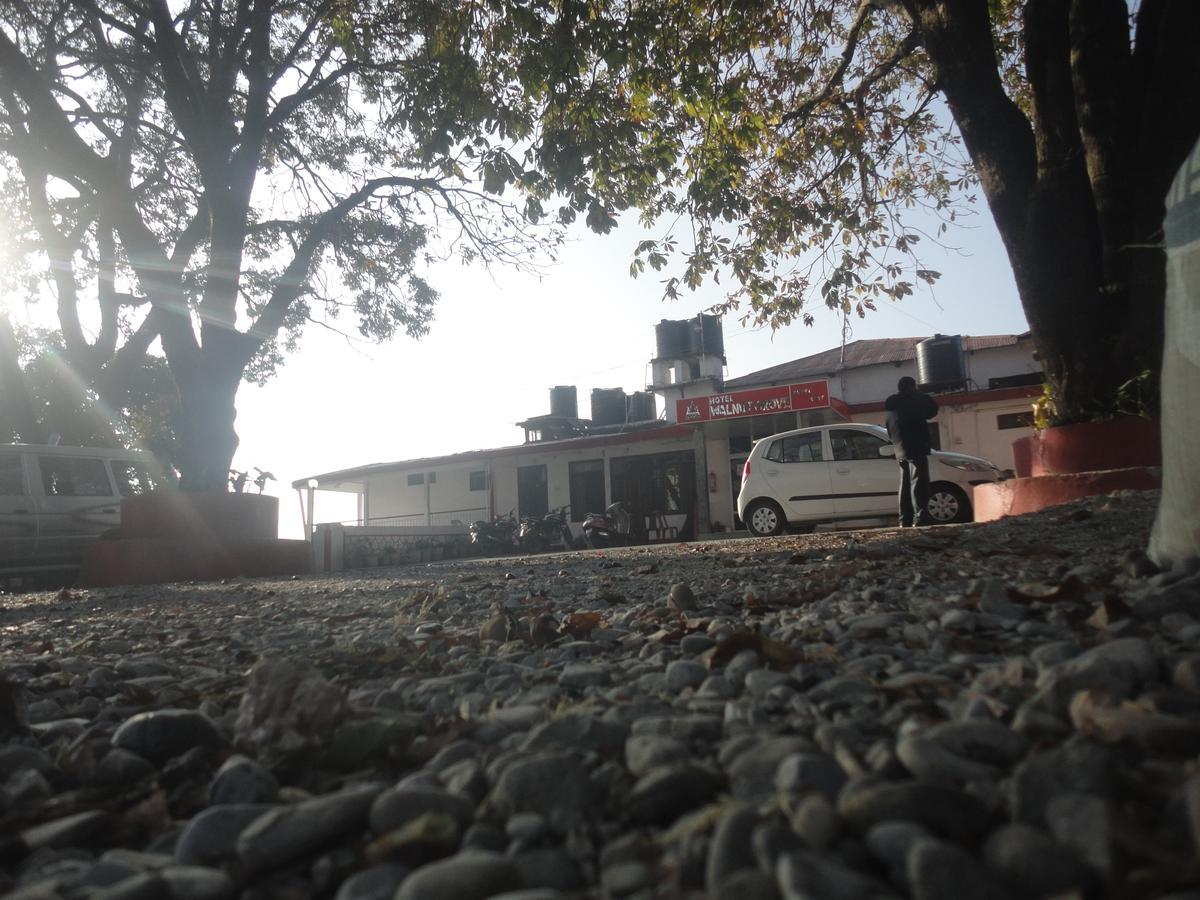 Hotel Walnut Grove Mussoorie Extérieur photo